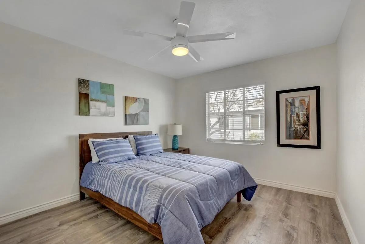 度假居 拉斯维加斯Arts District Downtown Modern House别墅